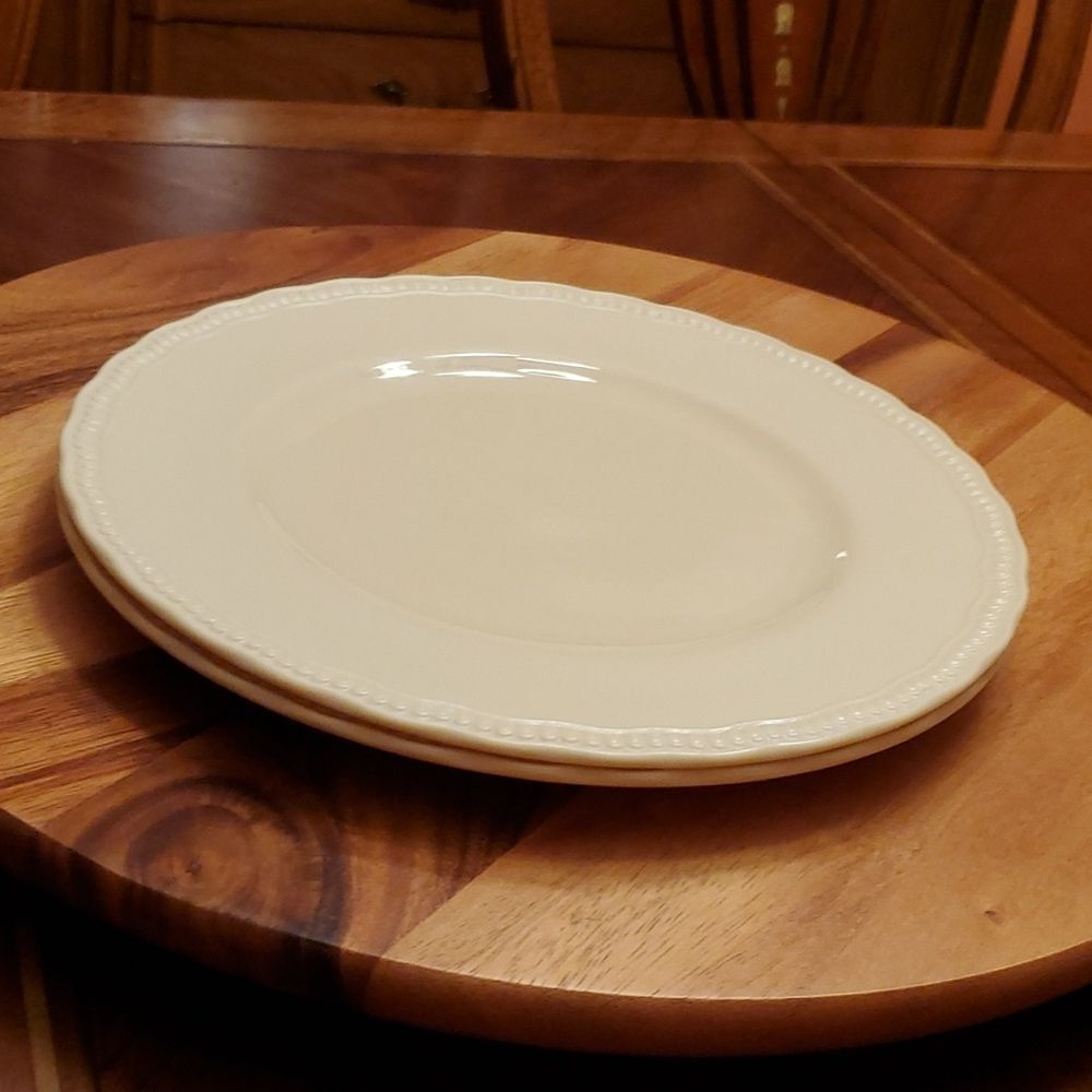 Lenox beaded off white set of 2 dinner plates - Picture 3 of 5